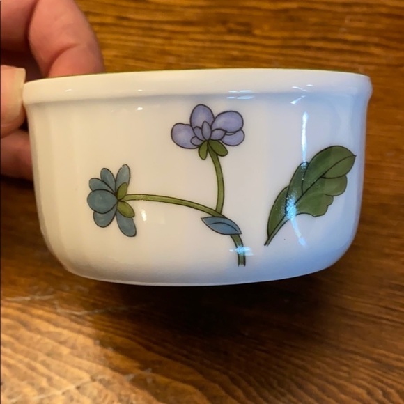 2 Royal Worcester Astley oven China Ramekins - Picture 4 of 6